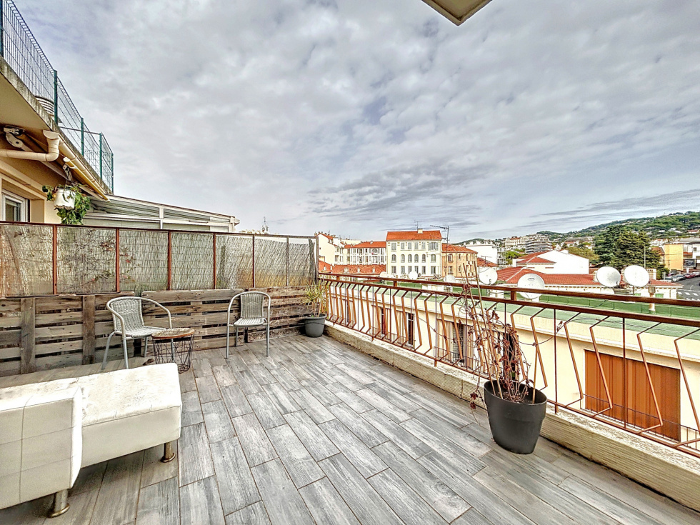 Vente Appartement 44m² 2 Pièces à Cannes (06400) - Syndic Azur