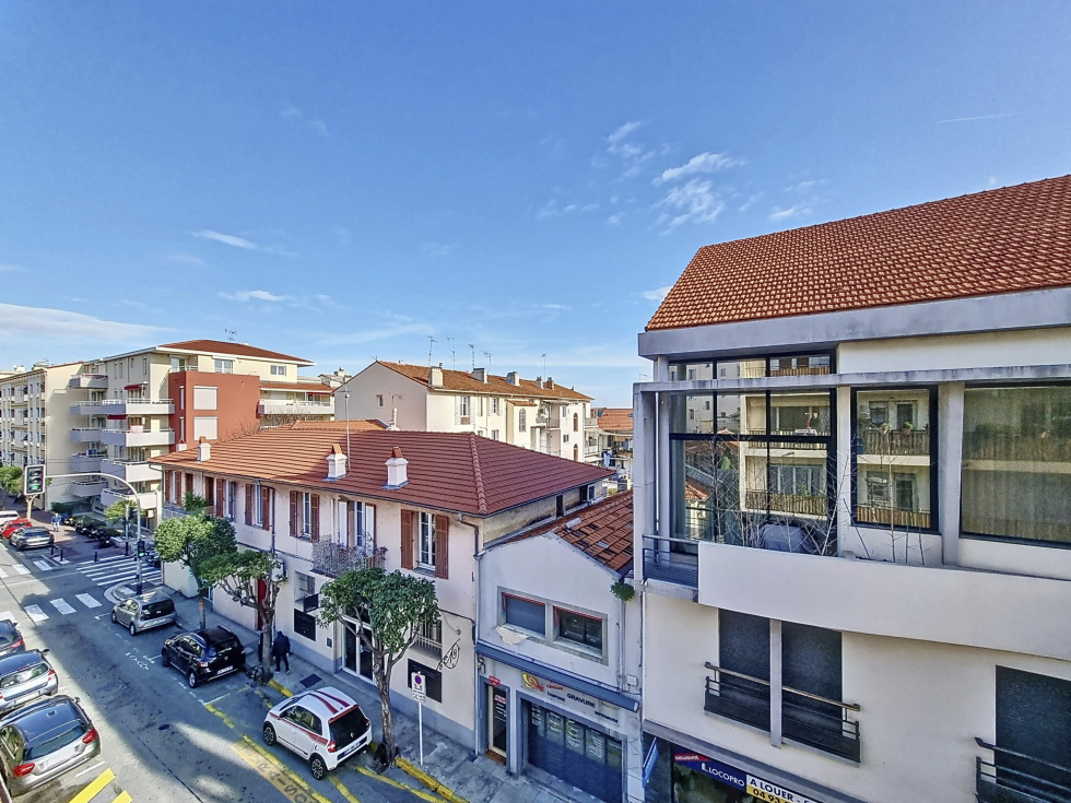 Vente Appartement 60m² 3 Pièces à Antibes (06600) - Syndic Azur