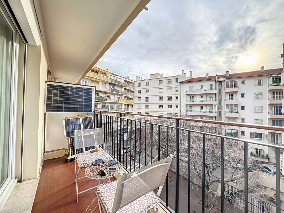 Vente Appartement 84m² 4 Pièces à Antibes (06600) - Syndic Azur