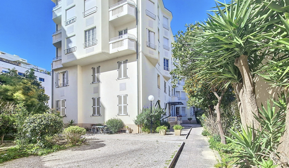 Vente Appartement 20m² 1 Pièce à Juan les Pins (06160) - Syndic Azur