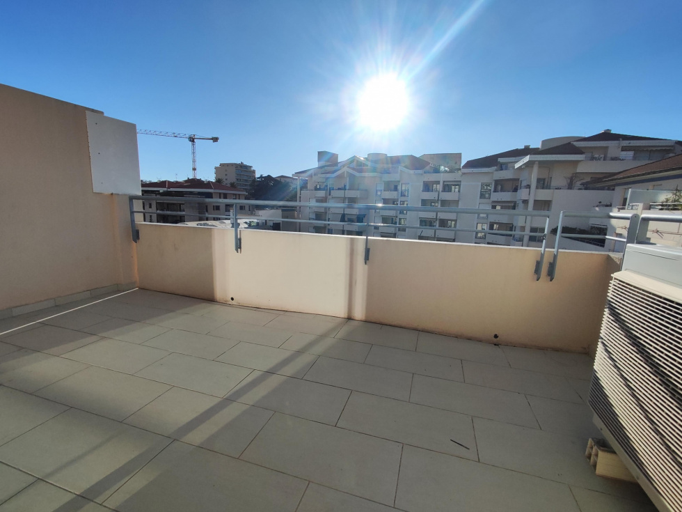 Vente Appartement 44m² 2 Pièces à Cannes (06400) - Syndic Azur